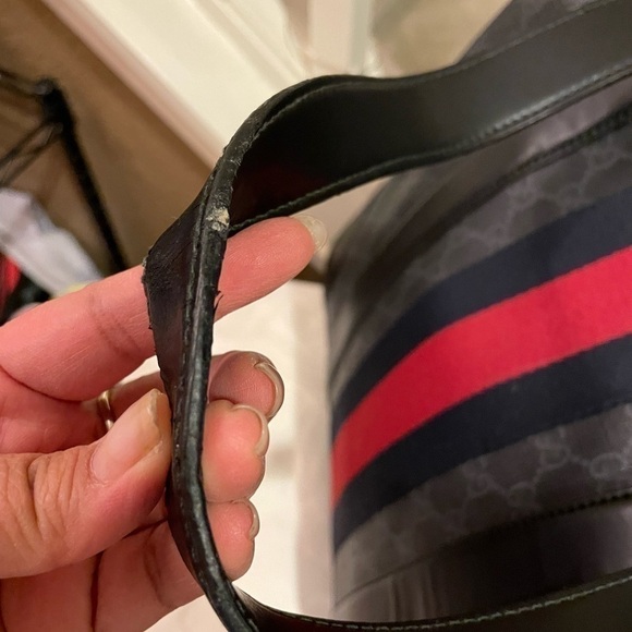 COPY - Authentic Gucci Supreme Tote Bag - Picture 7 of 12